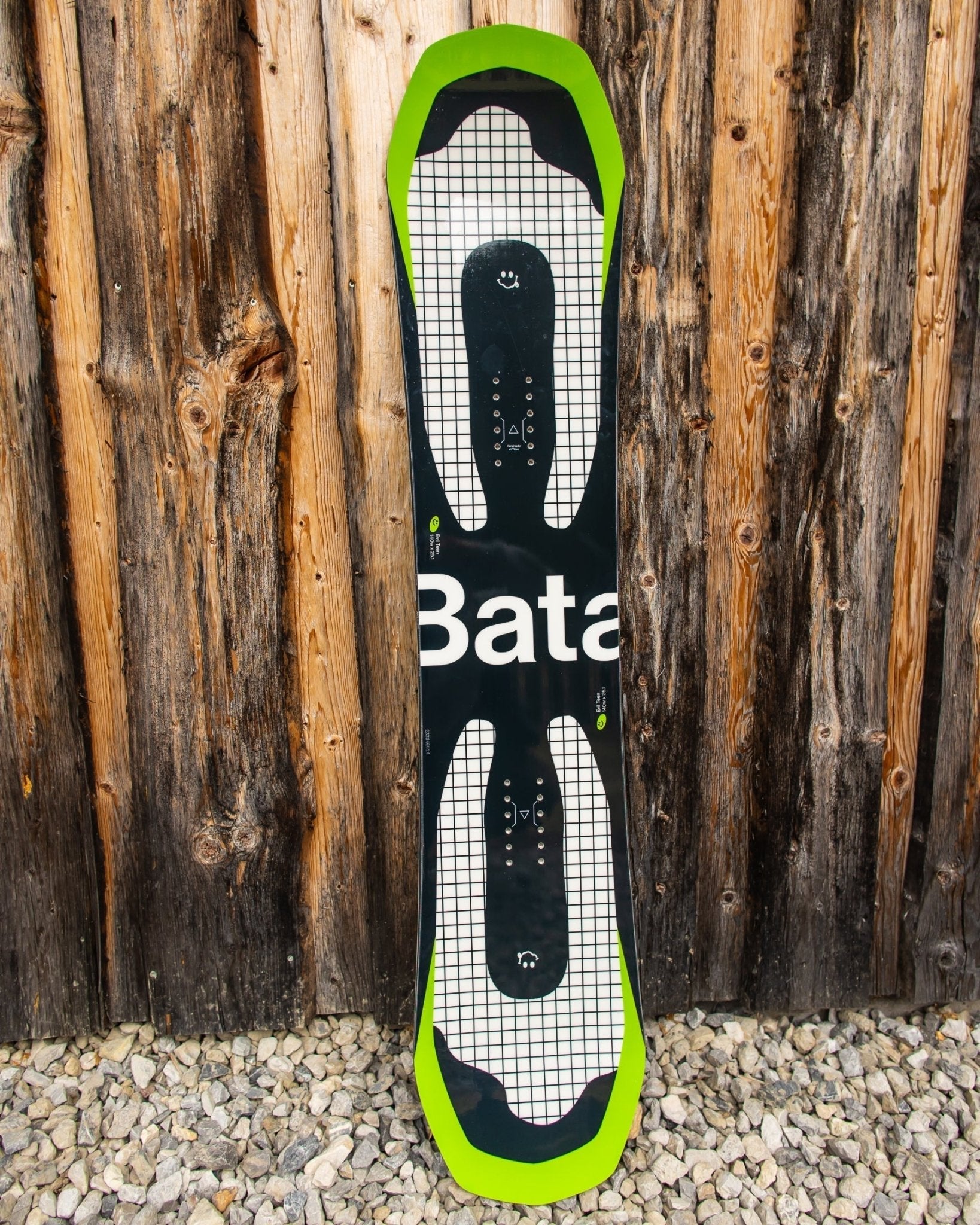 Evil Teen 2025 | Bataleon Snowboards™ – Bataleon EU