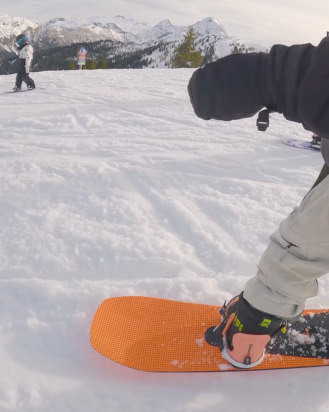 Surfer Mini 2025 | Bataleon Snowboards™ – Bataleon EU